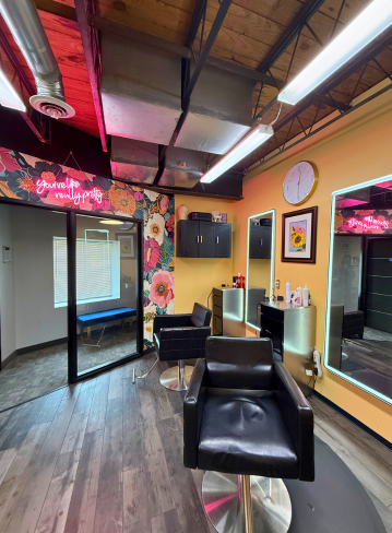 Royal Oak Salon Suites